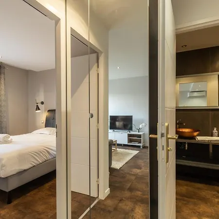 Ecrin Apartment
